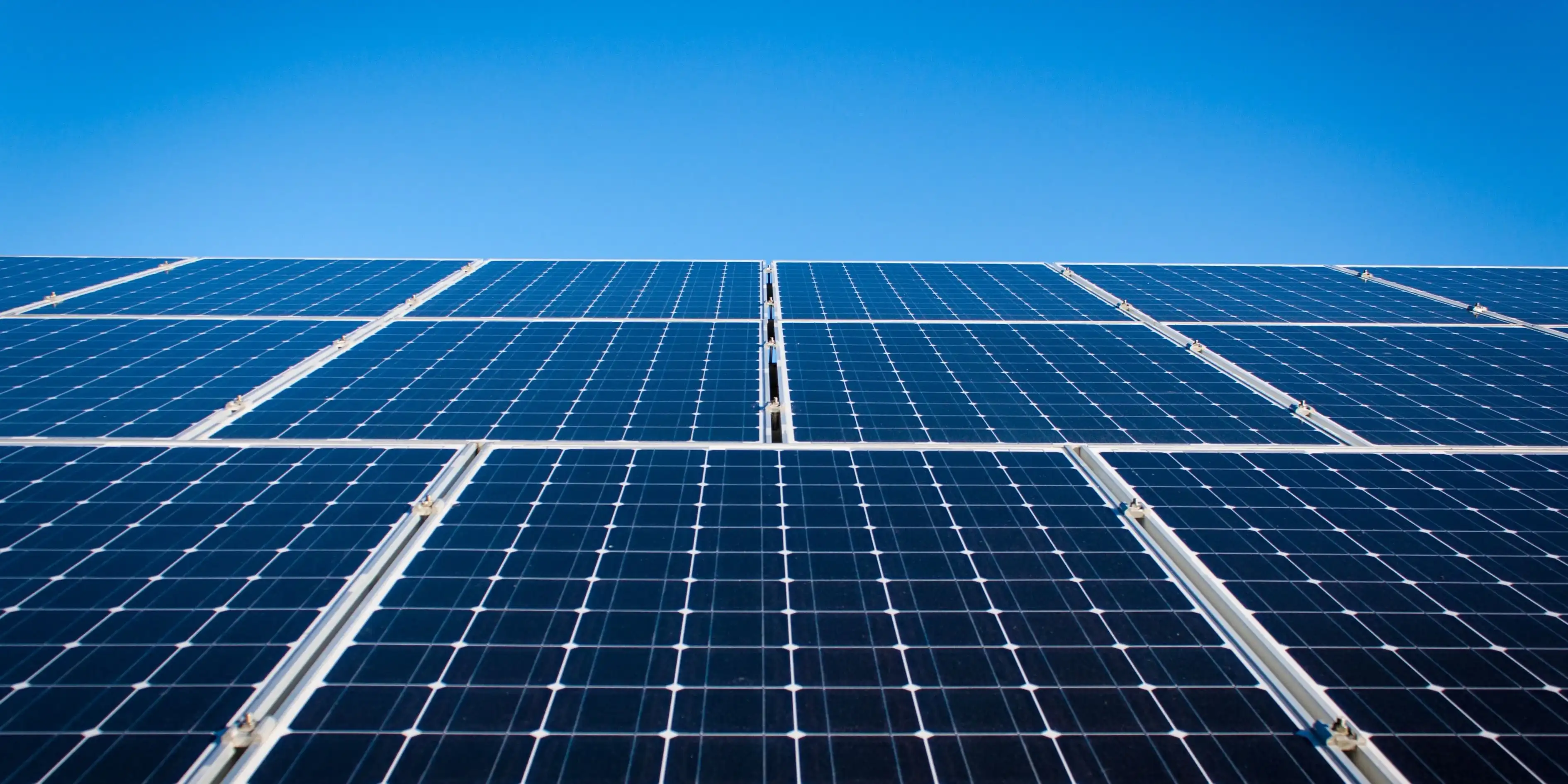 Leistung einer Photovoltaik-Anlage: Wie viel kWp pro m² sind drin?